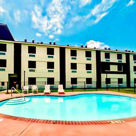 Quality Inn & Suites Lake Charles South Buitenkant foto