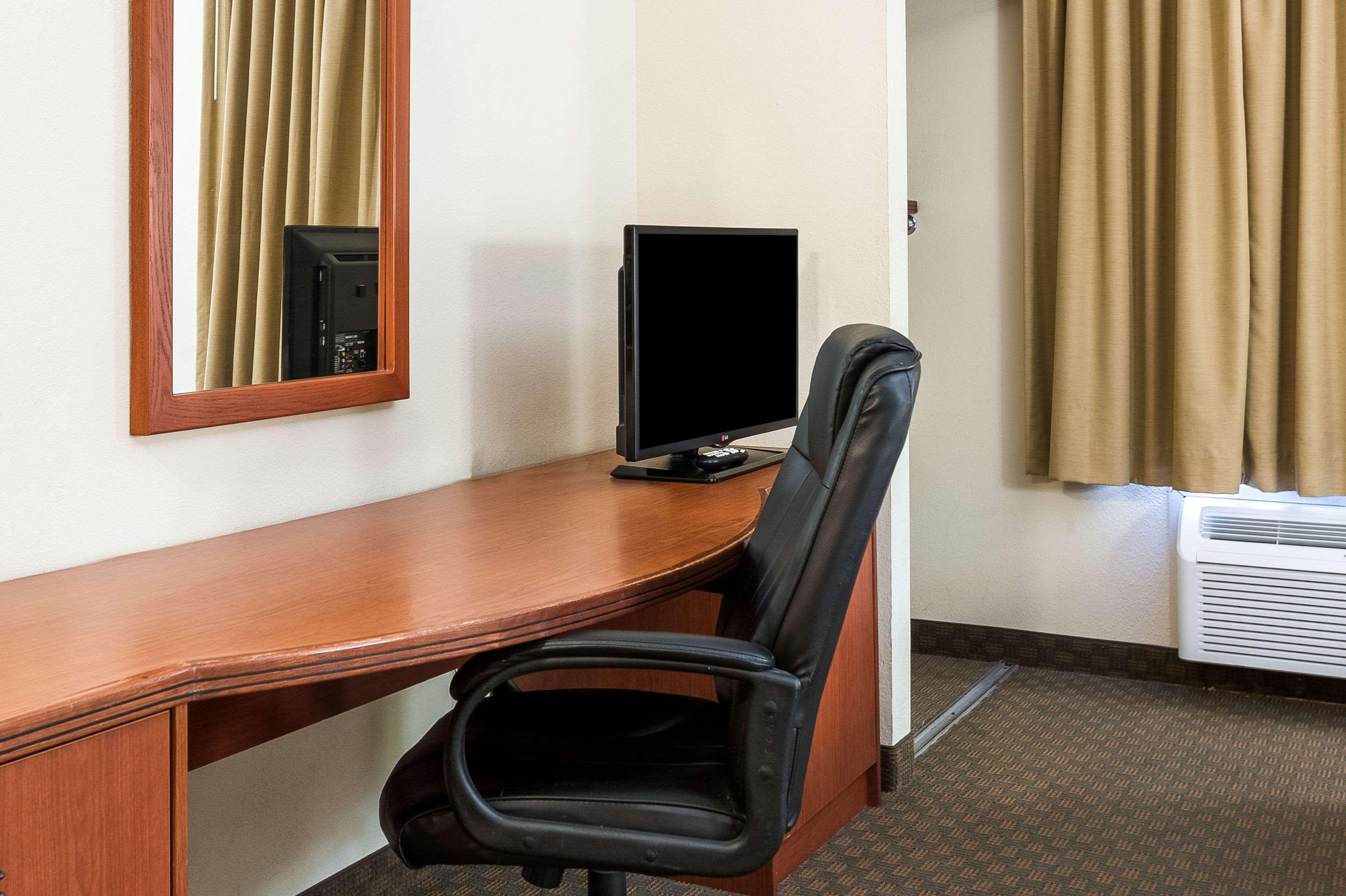 Quality Inn & Suites Lake Charles South Buitenkant foto
