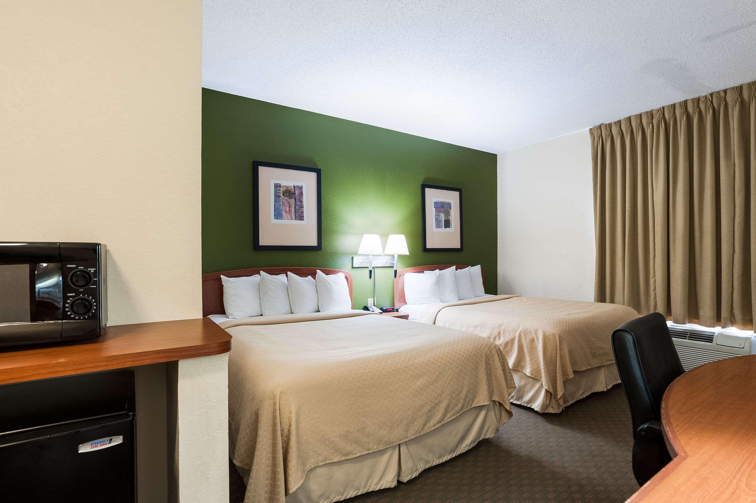 Quality Inn & Suites Lake Charles South Buitenkant foto