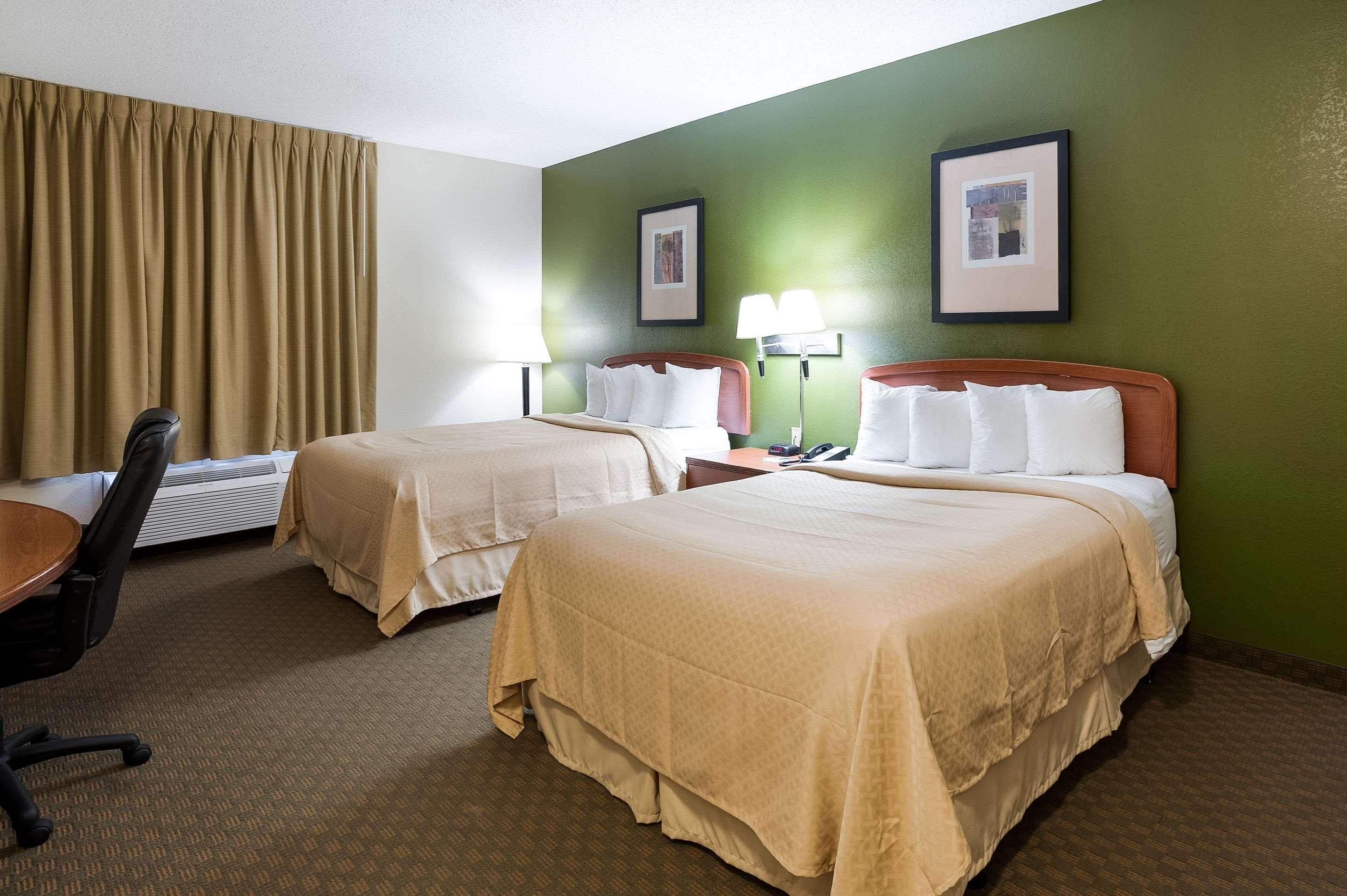 Quality Inn & Suites Lake Charles South Buitenkant foto