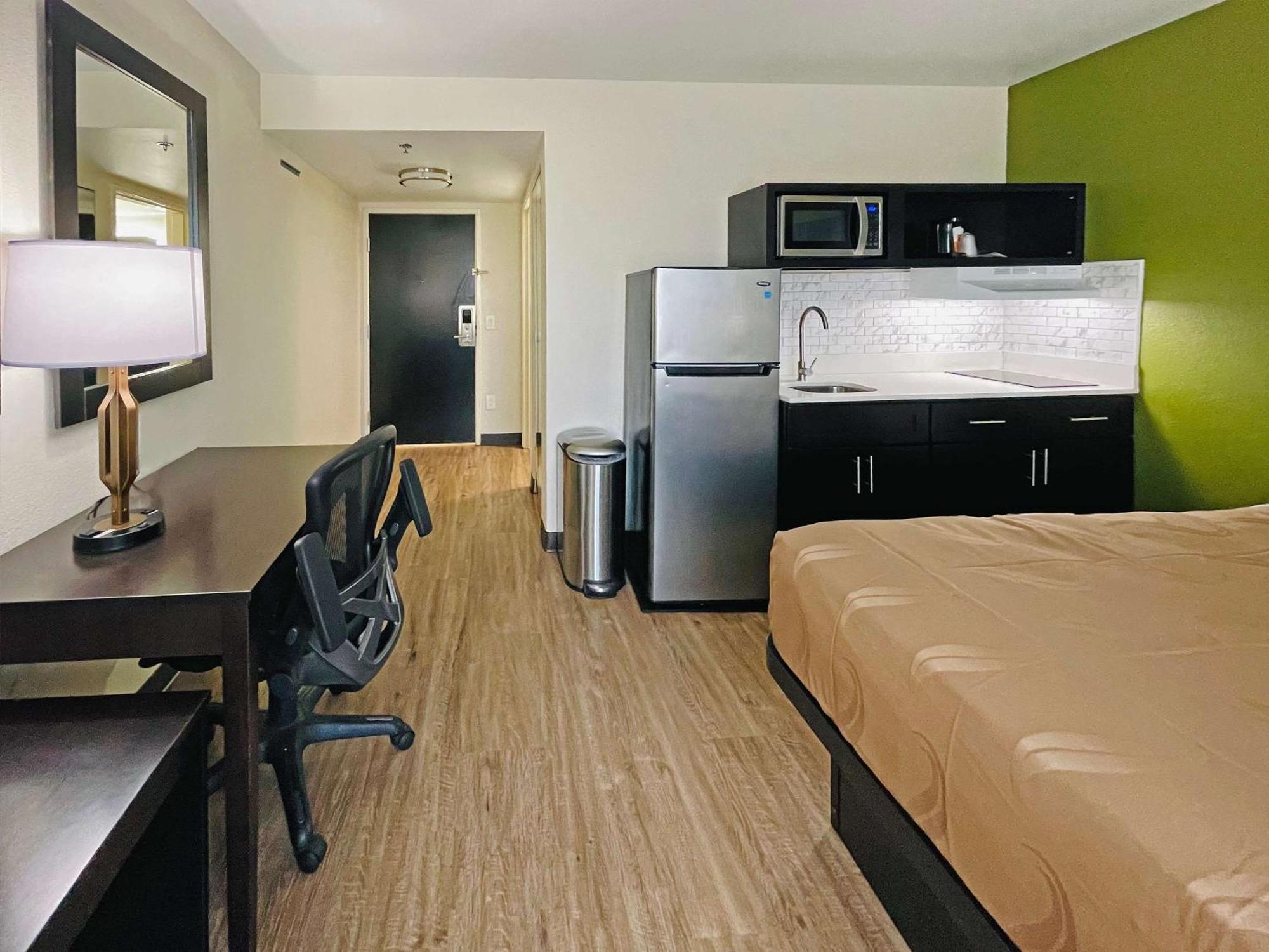 Quality Inn & Suites Lake Charles South Buitenkant foto