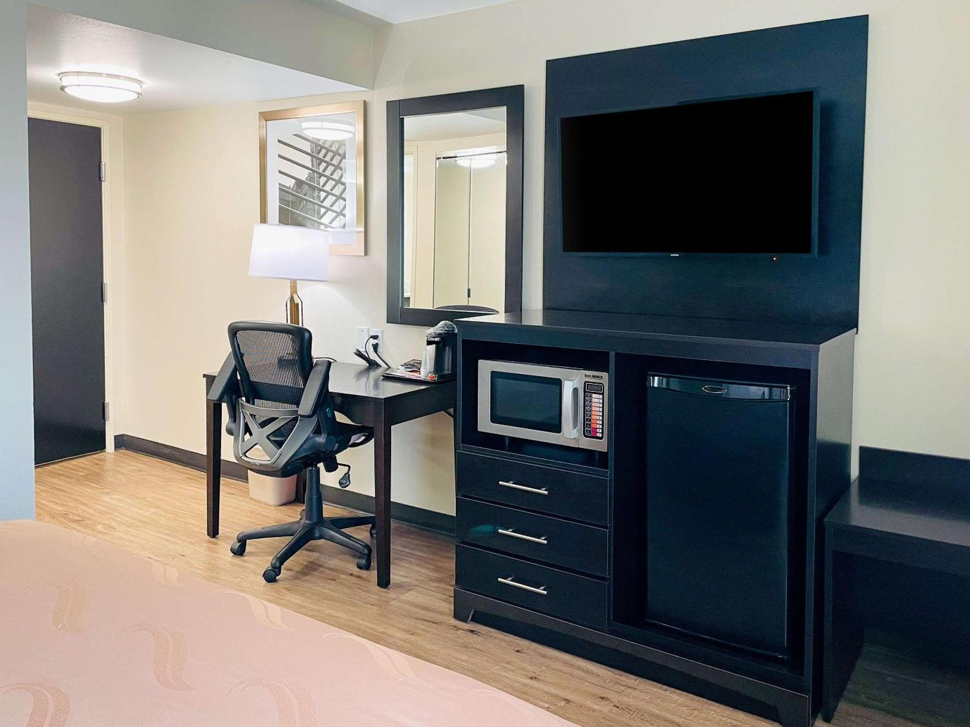Quality Inn & Suites Lake Charles South Buitenkant foto